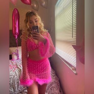 2 piece embellished set hot pink great for music festival season and raves!!